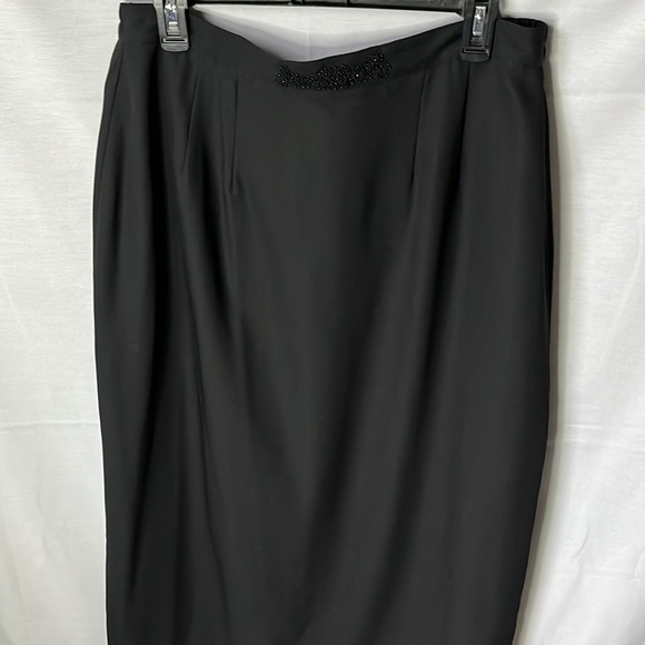 Maxi Skirt Black Beaded waist lined - Picture 1 of 12